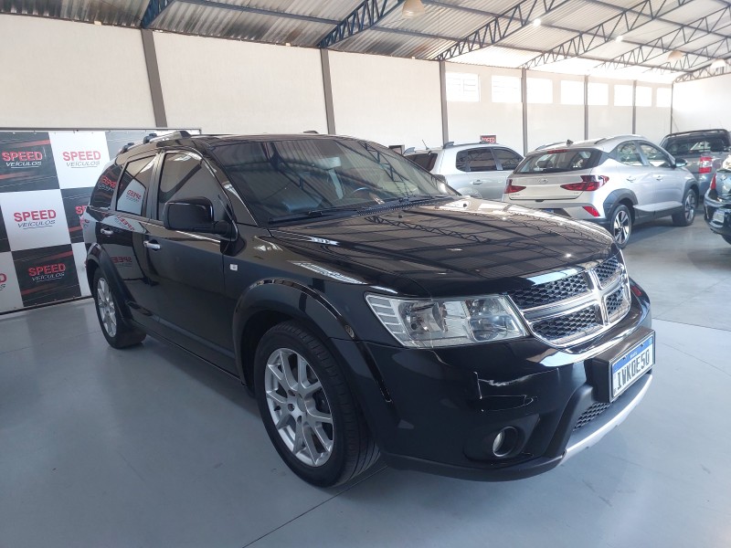 JOURNEY 3.6 RT V6 GASOLINA 4P AUTOMÁTICO - 2015 - SãO SEBASTIãO DO CAí