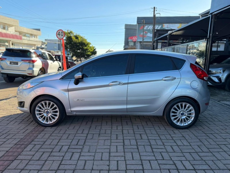 FIESTA 1.6 TITANIUM HATCH 16V FLEX 4P AUTOMÁTICO - 2014 - LAGOA VERMELHA
