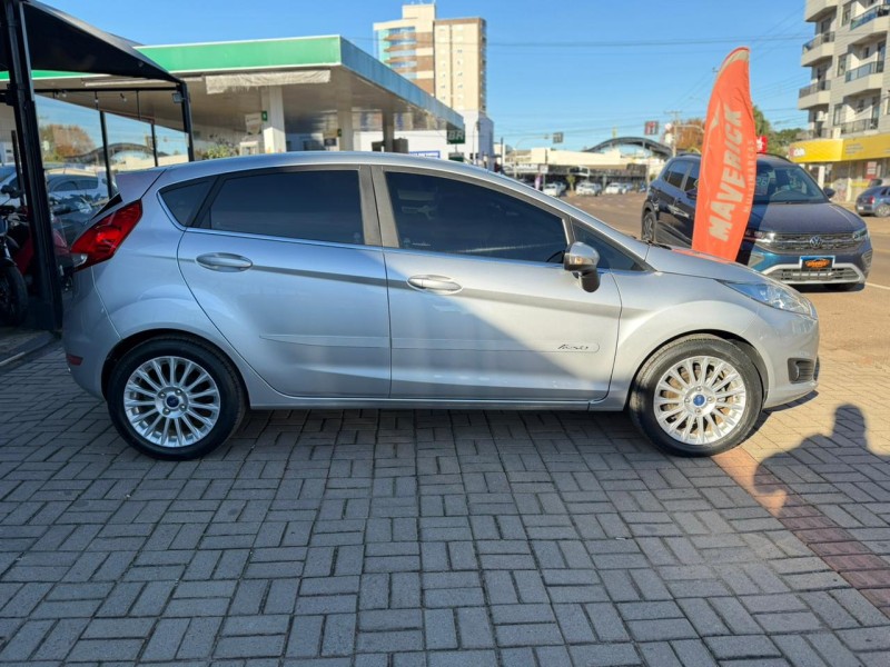 FIESTA 1.6 TITANIUM HATCH 16V FLEX 4P AUTOMÁTICO - 2014 - LAGOA VERMELHA