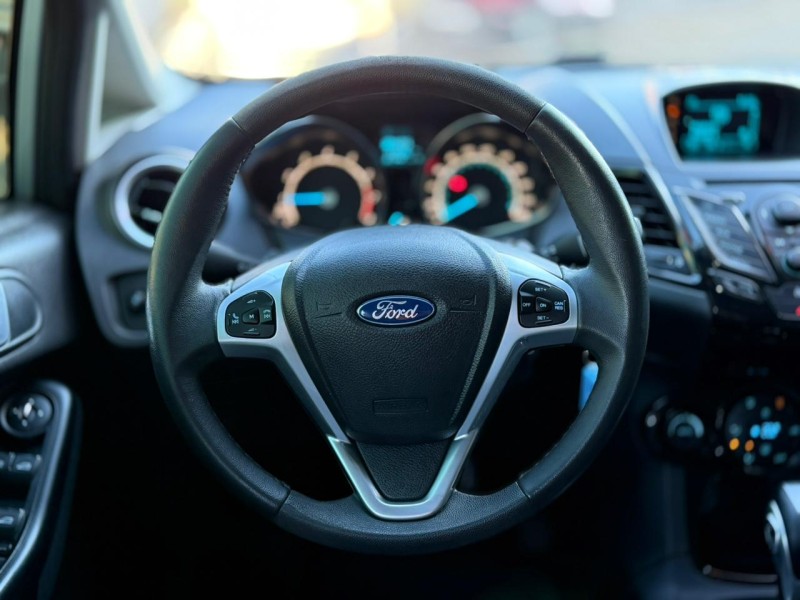 FIESTA 1.6 TITANIUM HATCH 16V FLEX 4P AUTOMÁTICO - 2014 - LAGOA VERMELHA