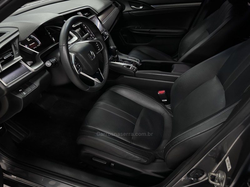 CIVIC 1.5 16V TOURING TURBO GASOLINA 4P AUTOMÁTICO - 2018 - CHARQUEADAS