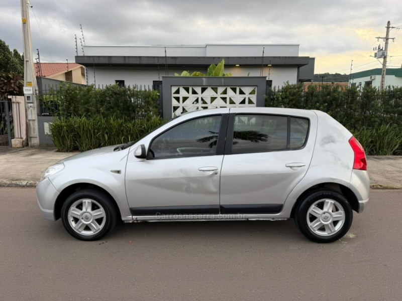 SANDERO 1.6 PRIVILÉGE 8V FLEX 4P MANUAL - 2010 - ESTâNCIA VELHA