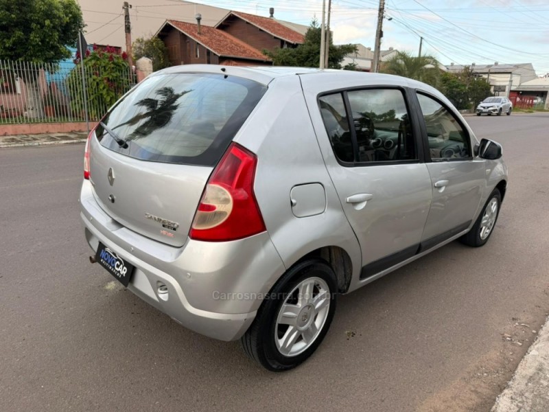SANDERO 1.6 PRIVILÉGE 8V FLEX 4P MANUAL - 2010 - ESTâNCIA VELHA