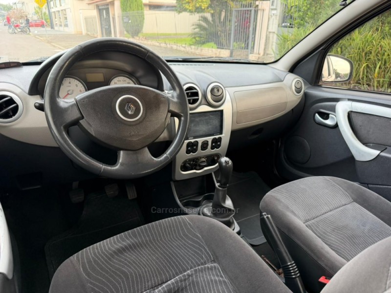 SANDERO 1.6 PRIVILÉGE 8V FLEX 4P MANUAL - 2010 - ESTâNCIA VELHA