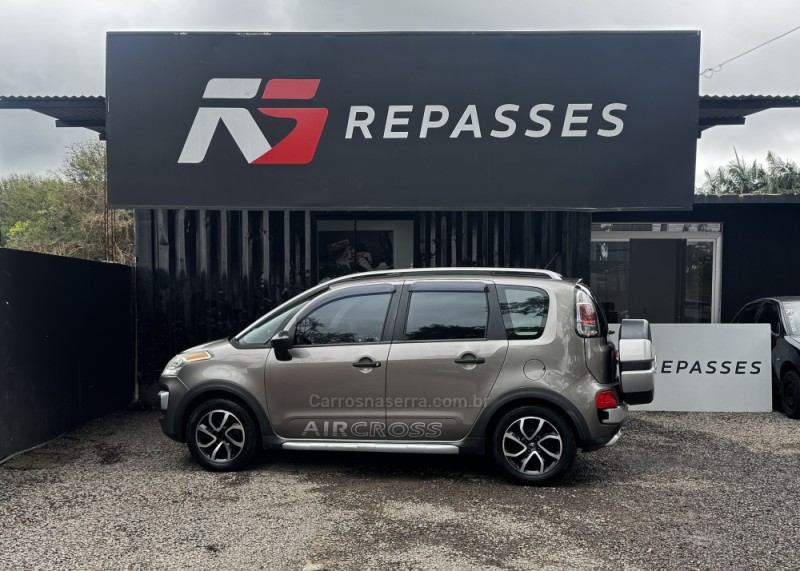 C3 AIRCROSS 1.6 GLX 16V FLEX 4P MANUAL - 2011 - PORTãO