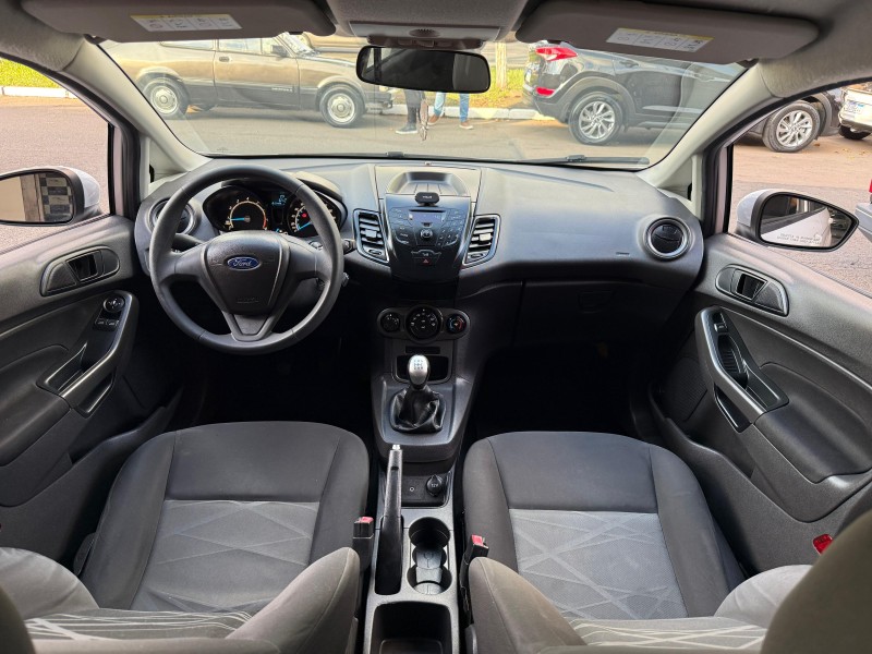 FIESTA 1.5 S HATCH 16V FLEX 4P MANUAL - 2014 - ESTâNCIA VELHA