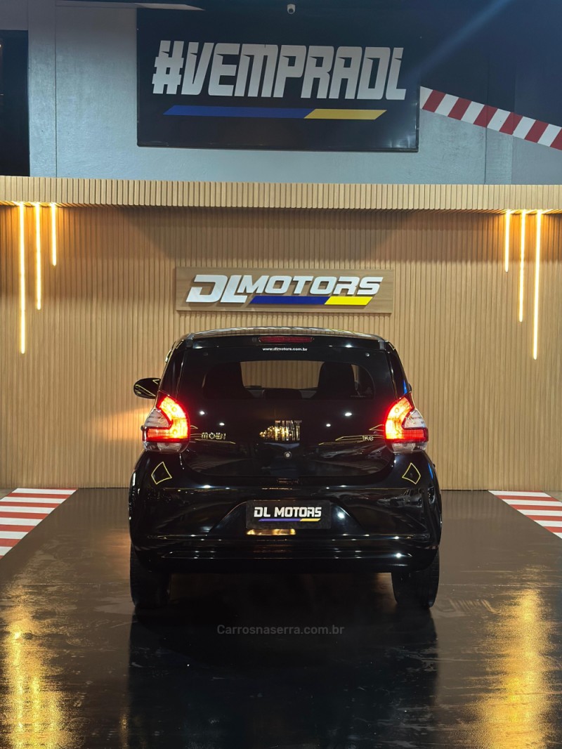 MOBI 1.0 6V FIREFLY FLEX LIKE MANUAL - 2020 - LAJEADO