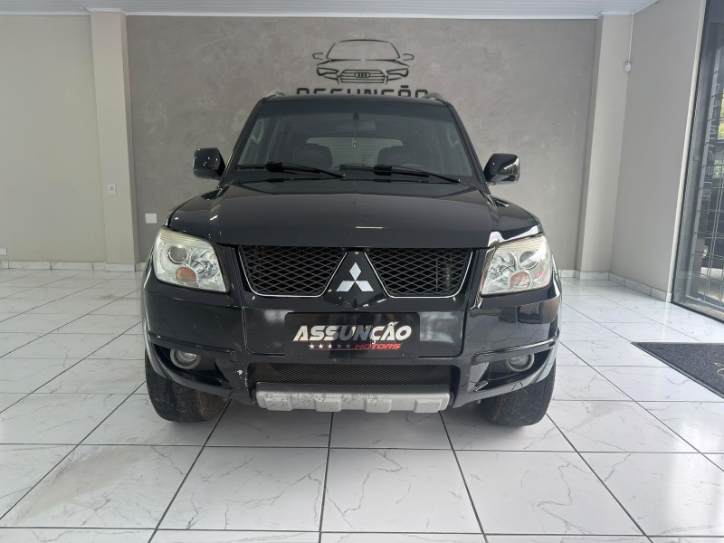 PAJERO TR4 2.0 4X2 16V 140CV FLEX 4P AUTOMÁTICO - 2014 - CAXIAS DO SUL