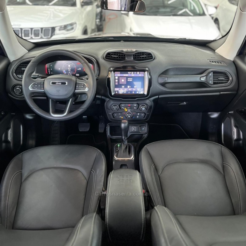 RENEGADE 1.3 16V LONGITUDE T270 TURBO 4X2 FLEX 4P AUTOMÁTICO - 2024 - CANOAS