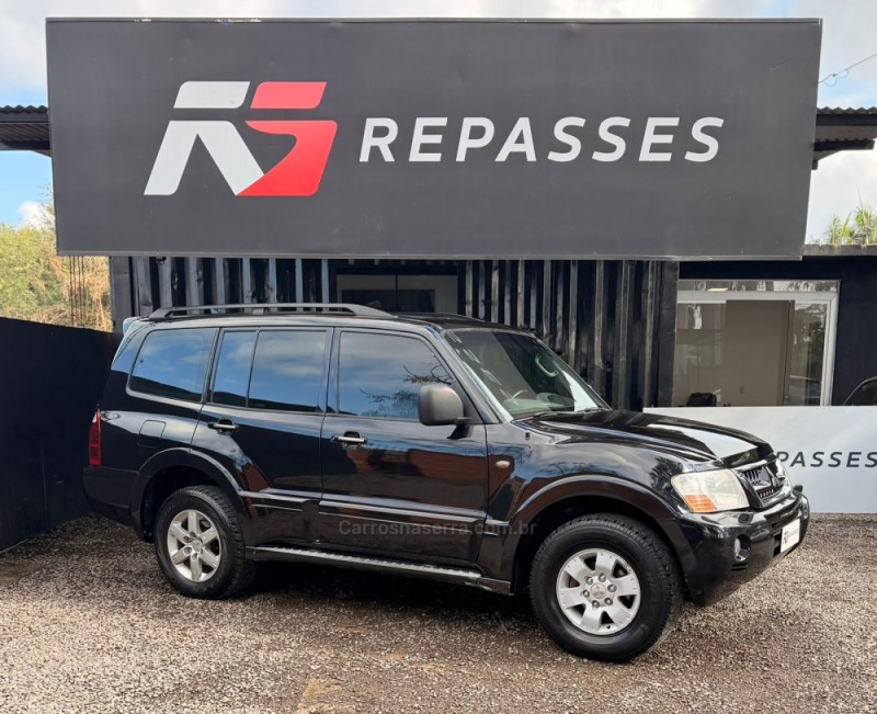 pajero 3.2 hpe s 4x4 7 lugares 16v turbo intercooler diesel 4p automatico 2005 portao