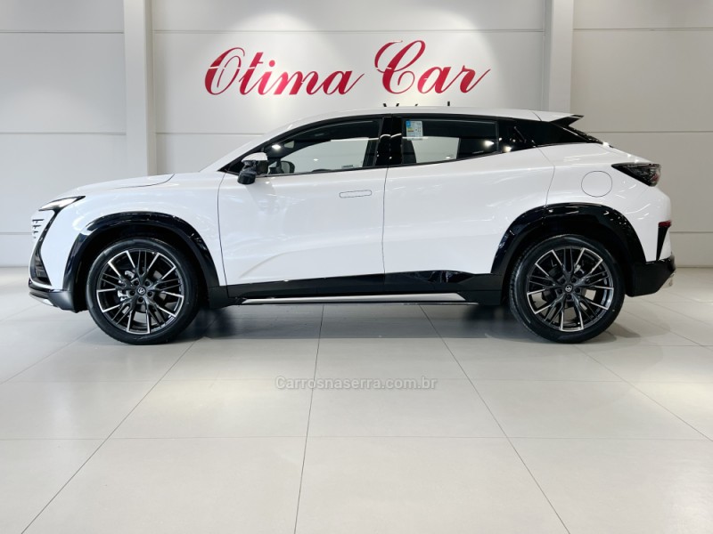 UNI-T 1.5 INFINITY 16V 4P FLEX AUTOMÁTICO - 2027 - FLORES DA CUNHA