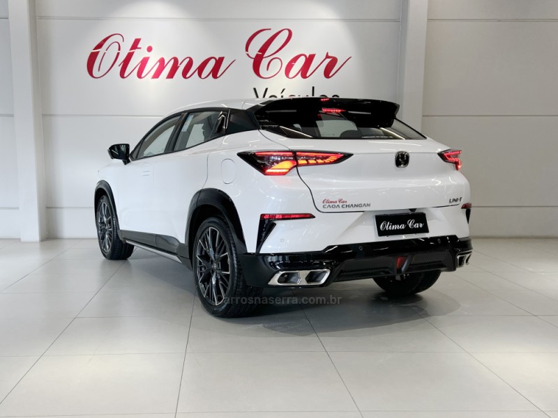 UNI-T 1.5 INFINITY 16V 4P FLEX AUTOMÁTICO - 2027 - FLORES DA CUNHA