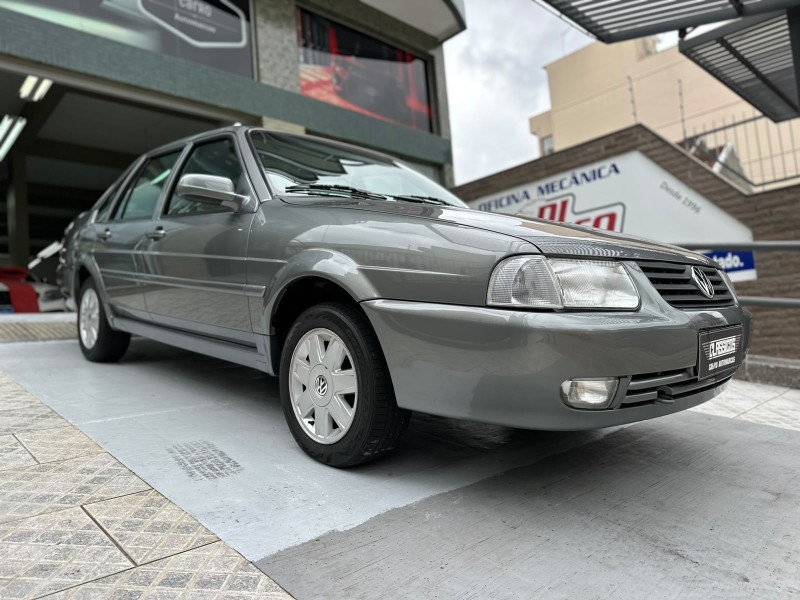 SANTANA 2.0 MI 8V GASOLINA 4P MANUAL - 2002 - CAXIAS DO SUL