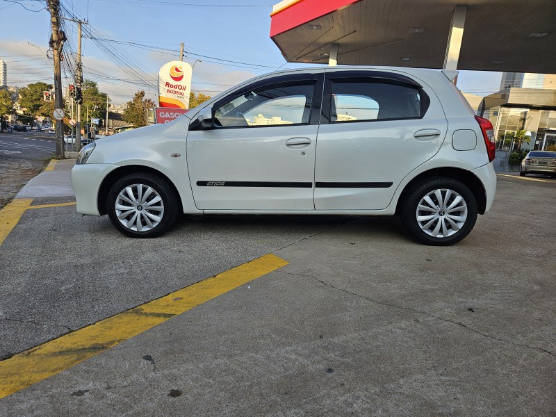 ETIOS 1.3 X 16V FLEX 4P MANUAL - 2016 - CAXIAS DO SUL