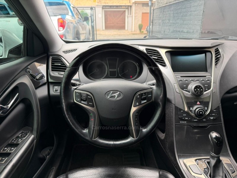 AZERA 3.0 MPFI GLS V6 24V GASOLINA 4P AUTOMÁTICO - 2015 - ESTâNCIA VELHA