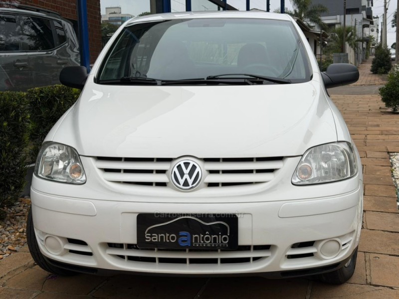 FOX 1.6 MSI TRENDLINE 8V FLEX 4P MANUAL - 2005 - LAGOA VERMELHA