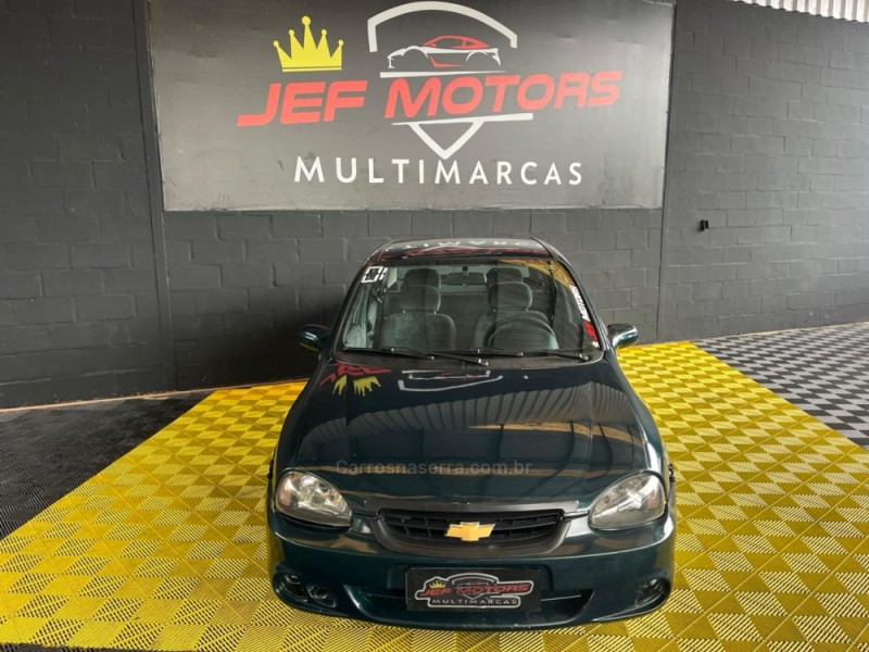 CORSA 1.0 MPFI MILENIUM II SEDAN 8V GASOLINA 4P MANUAL - 2001 - CAXIAS DO SUL