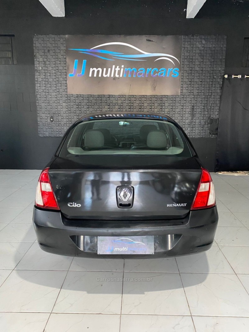 CLIO 1.0 AUTHENTIQUE SEDAN 16V GASOLINA 4P MANUAL - 2007 - CAXIAS DO SUL