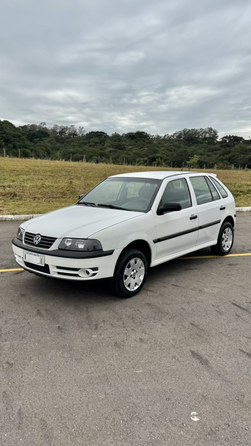 GOL 1.6 MI POWER 8V GASOLINA 4P MANUAL G.III - 2003 - CARLOS BARBOSA