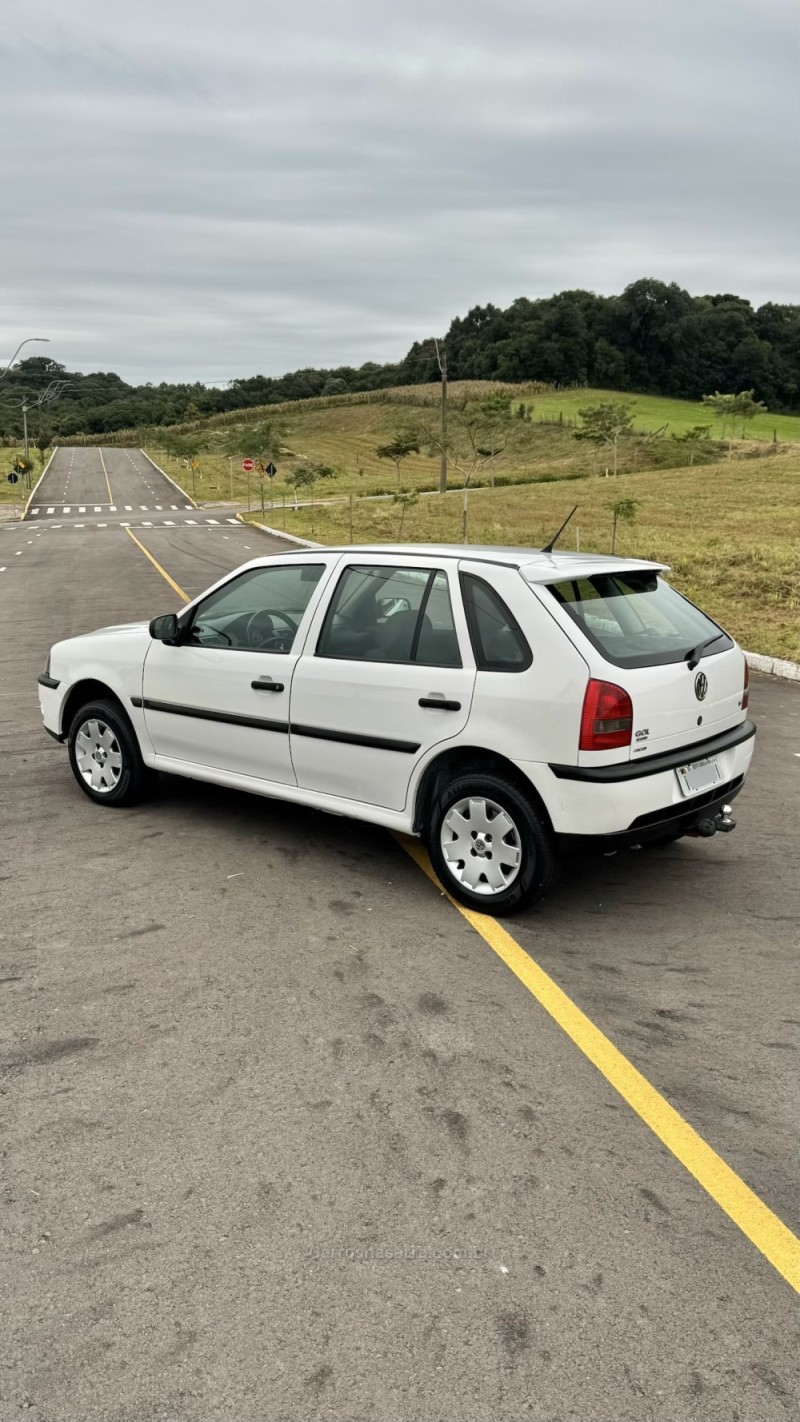 GOL 1.6 MI POWER 8V GASOLINA 4P MANUAL G.III - 2003 - CARLOS BARBOSA