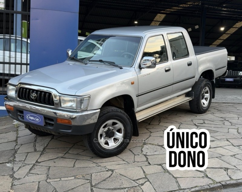 hilux 3.0 srv 4x2 cd 8v diesel 4p manual 2003 caxias do sul