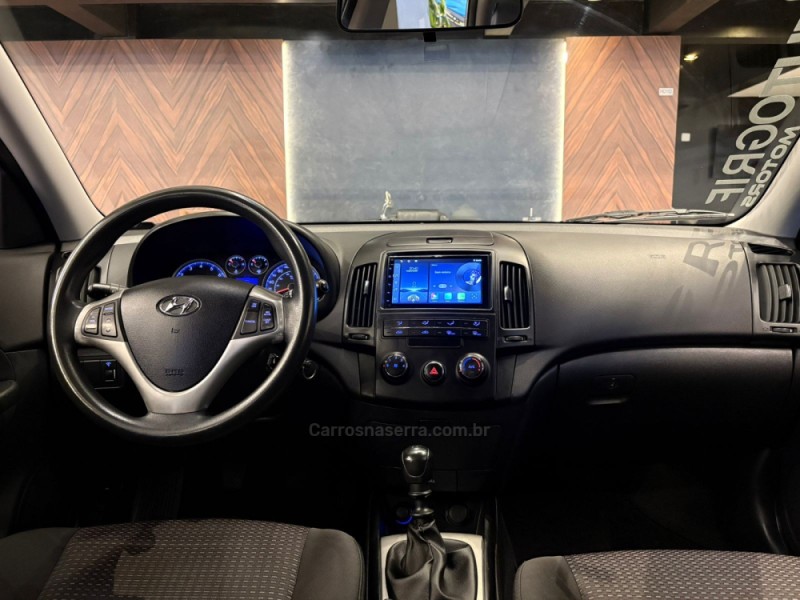 I30 2.0 MPI 16V GASOLINA 4P MANUAL - 2012 - CAMPO BOM