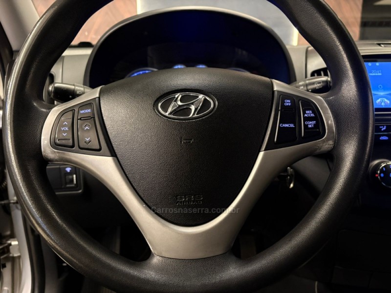 I30 2.0 MPI 16V GASOLINA 4P MANUAL - 2012 - CAMPO BOM