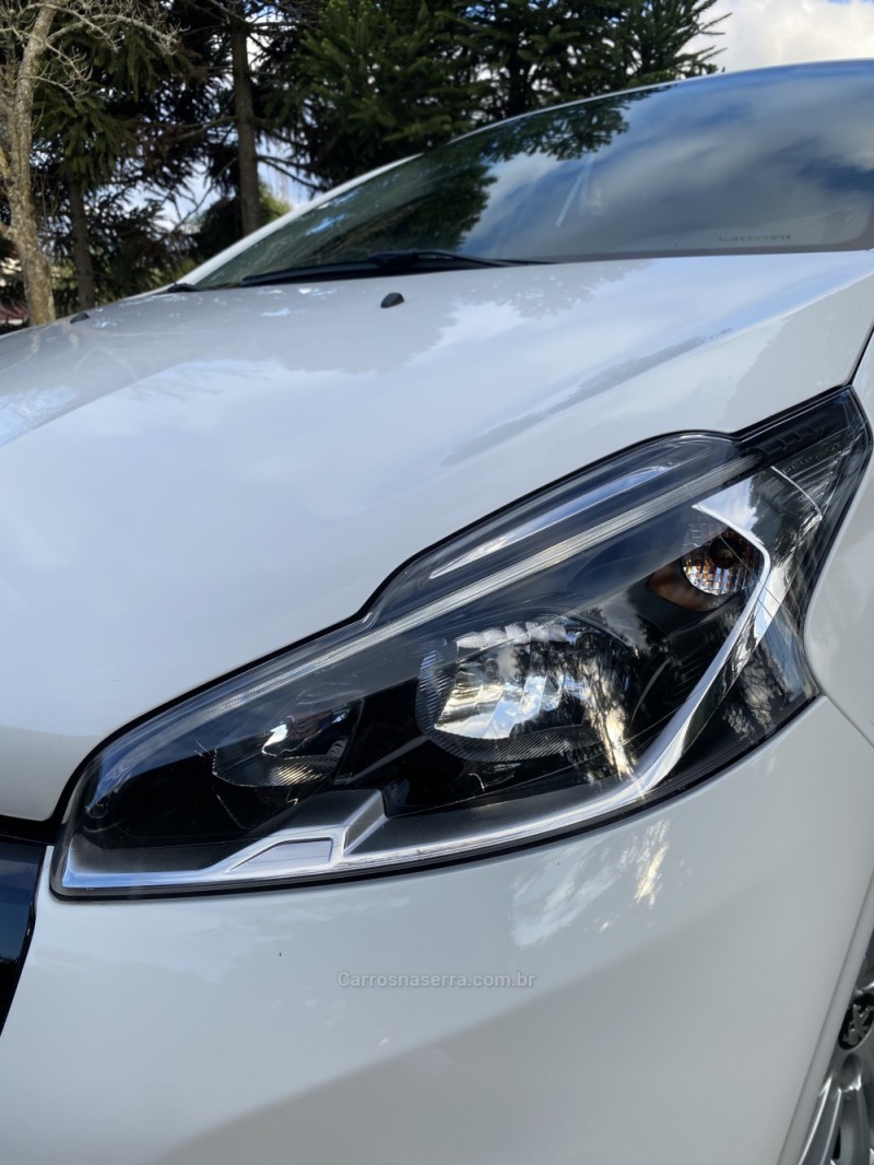 208 1.2 ACTIVE 12V FLEX 4P MANUAL - 2020 - FARROUPILHA
