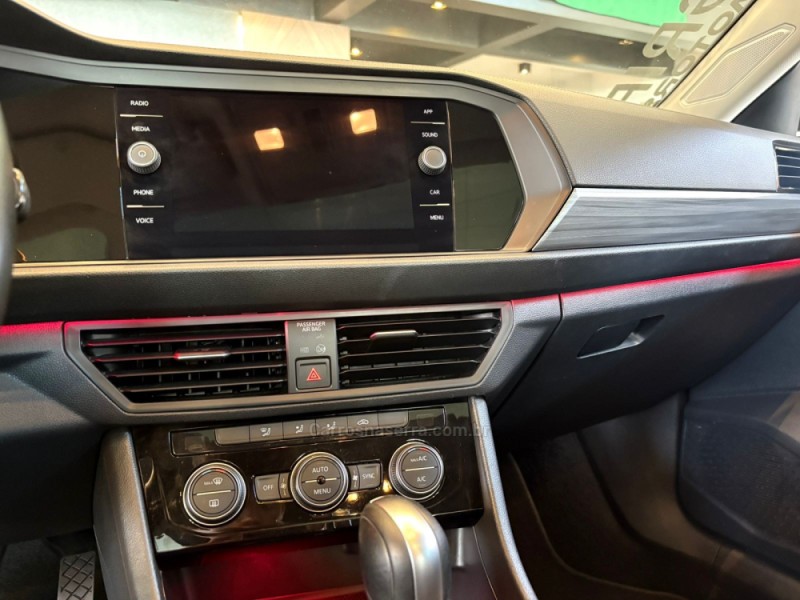 JETTA 1.4 16V TSI COMFORTLINE FLEX 4P TIPTRONIC - 2020 - CAMPO BOM