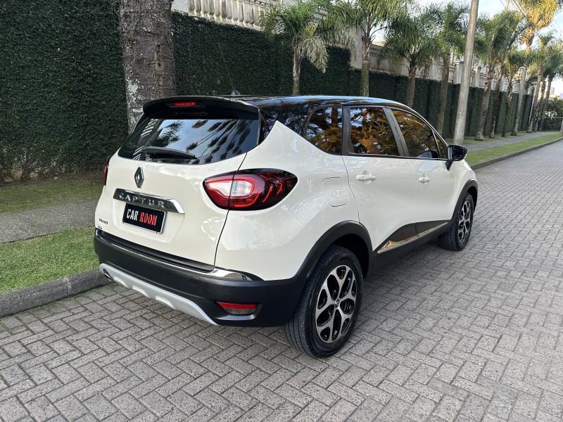 CAPTUR 1.6 16V FLEX INTENSE AUTOMÁTICO - 2019 - CAXIAS DO SUL