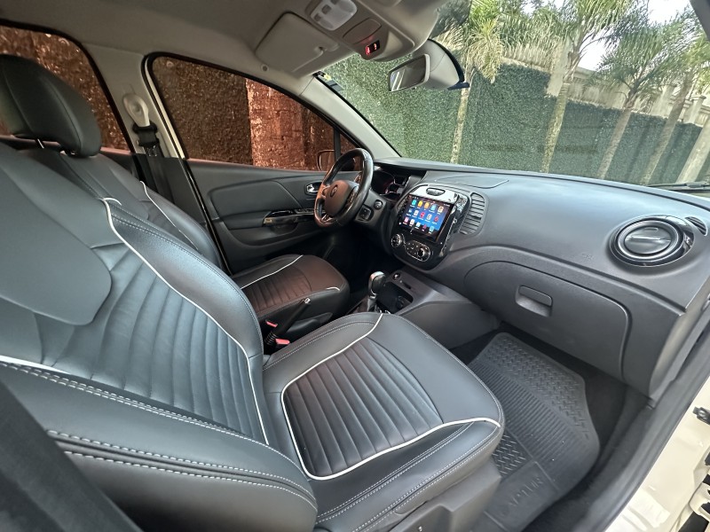 CAPTUR 1.6 16V FLEX INTENSE AUTOMÁTICO - 2019 - CAXIAS DO SUL