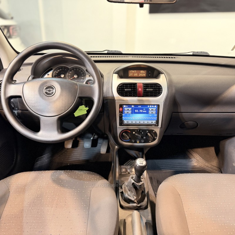 CORSA 1.4 MPFI PREMIUM 8V FLEX 4P MANUAL - 2010 - NOVO HAMBURGO