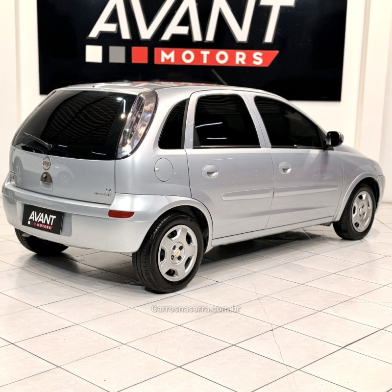CORSA 1.4 MPFI PREMIUM 8V FLEX 4P MANUAL - 2010 - NOVO HAMBURGO
