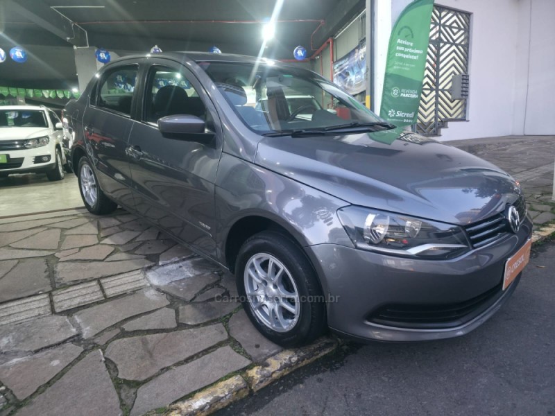 VOYAGE 1.6 MI TRENDLINE 8V FLEX 4P MANUAL - 2015 - BENTO GONçALVES