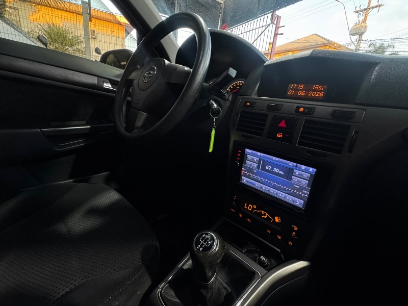 VECTRA 2.0 MPFI GT HATCH 8V FLEX 4P MANUAL - 2009 - CAXIAS DO SUL