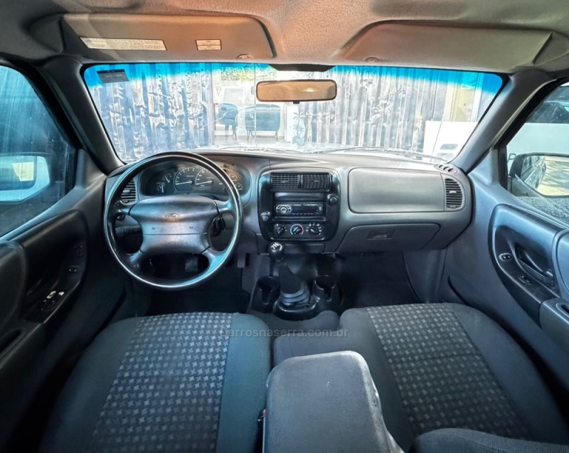 RANGER 2.3 XLS 16V 4X2 CD GASOLINA 4P MANUAL - 2005 - PORTãO