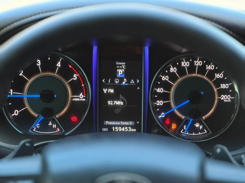 HILUX SW4 2.8 SRX 4X4 7 LUGARES 16V TURBO INTERCOOLER DIESEL 4P AUTOMÁTICO - 2016 - LAGOA VERMELHA