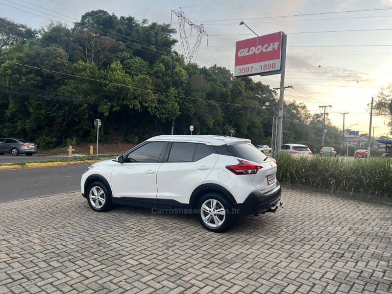 KICKS 1.6 16V FLEX S XTRONIC 4P AUTOMÁTICO - 2020 - CAMPO BOM