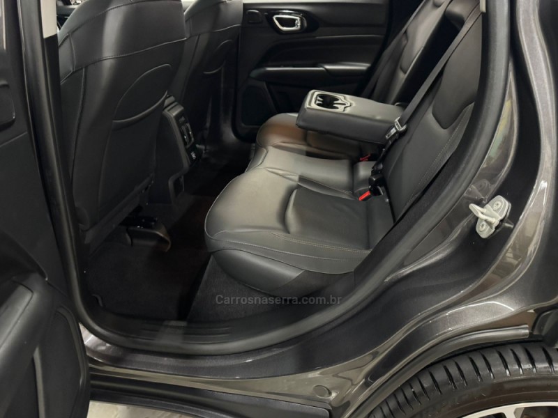 COMPASS 1.3 LIMITED T270 16V TURBO FLEX 4P AUTOMÁTICO - 2024 - CAXIAS DO SUL