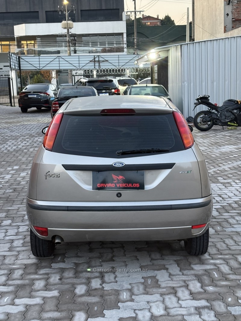 FOCUS 1.6 GLX 16V FLEX 4P MANUAL - 2008 - CAXIAS DO SUL