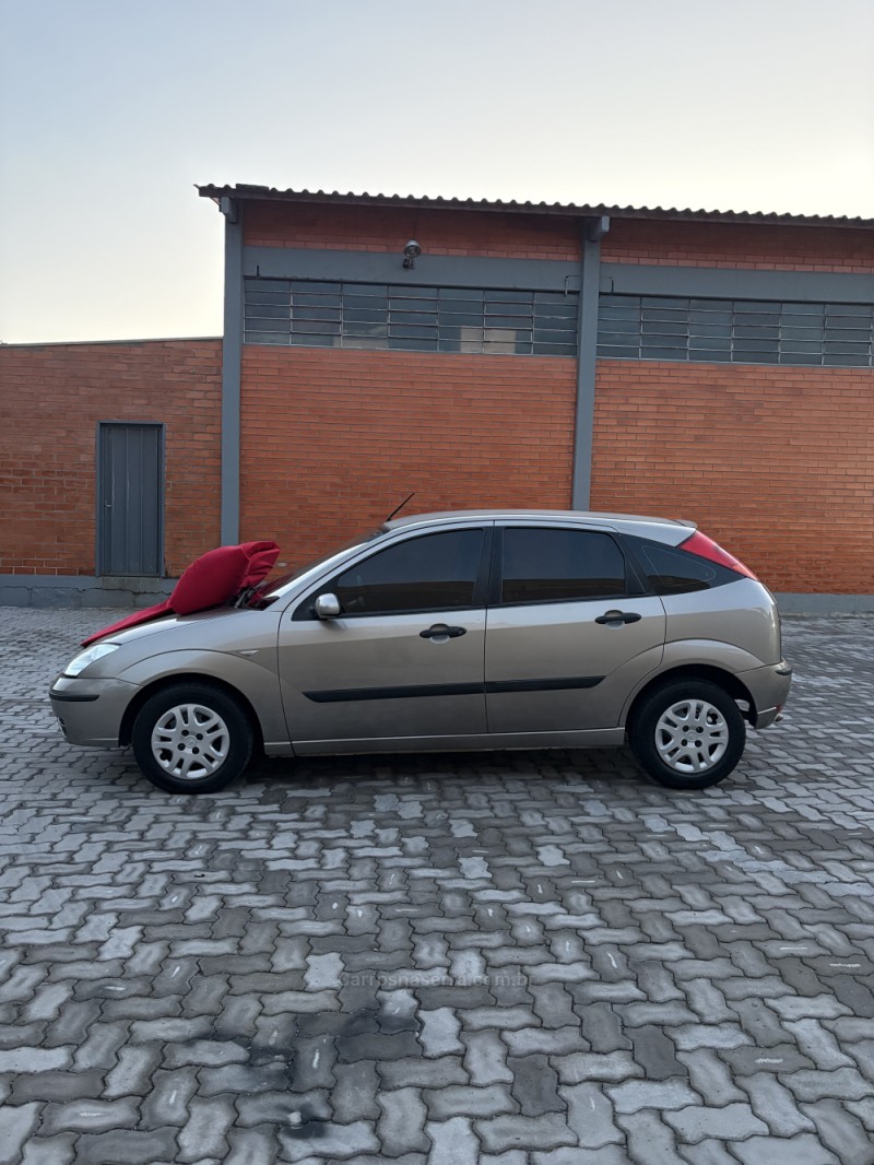 FOCUS 1.6 GLX 16V FLEX 4P MANUAL - 2008 - CAXIAS DO SUL