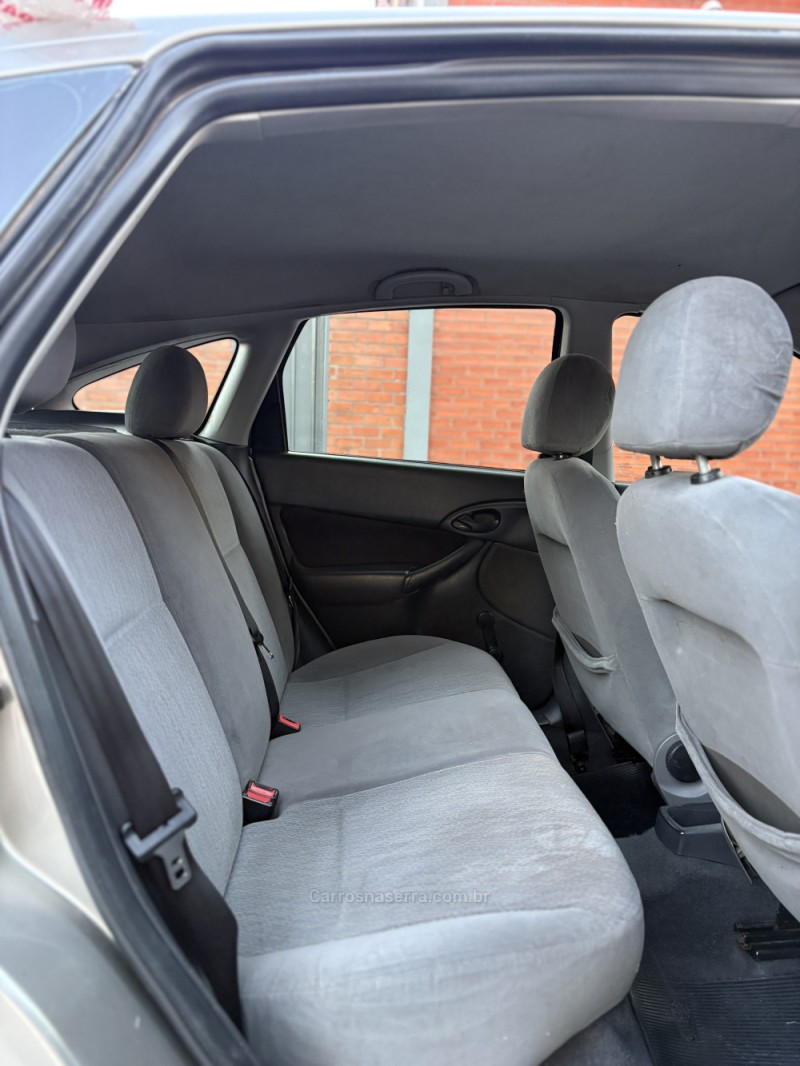 FOCUS 1.6 GLX 16V FLEX 4P MANUAL - 2008 - CAXIAS DO SUL