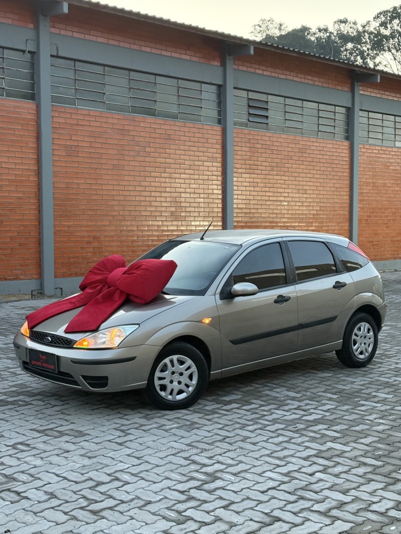 focus 1.6 glx 16v flex 4p manual 2008 caxias do sul