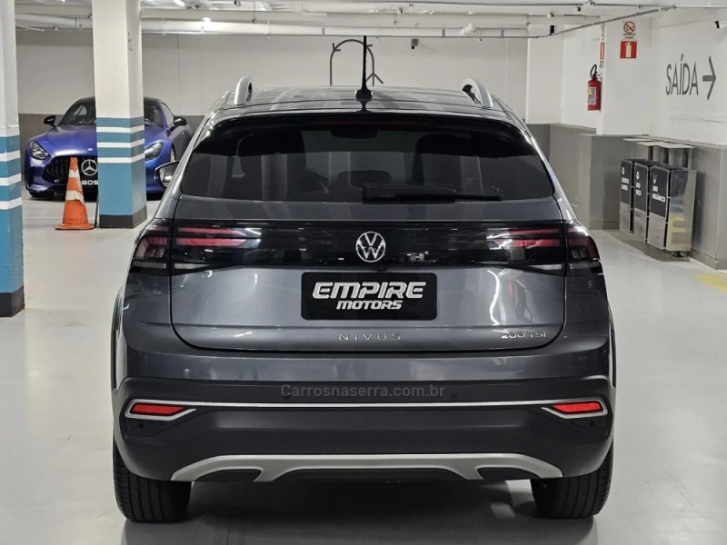 NIVUS 1.0 TSI HIGHLINE FLEX 4P AUTOMÁTICO - 2023 - PORTO ALEGRE