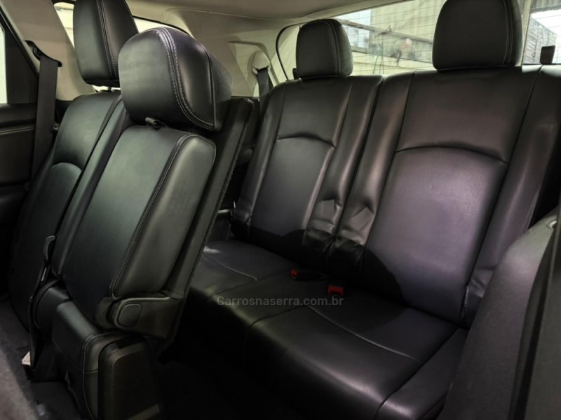 FREEMONT 2.4 PRECISION 16V GASOLINA 4P AUTOMÁTICO - 2014 - VACARIA