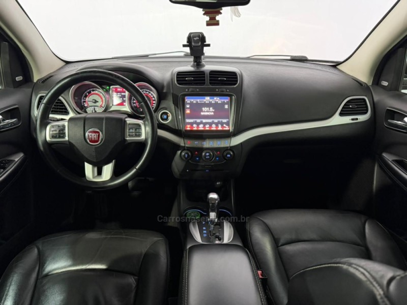 FREEMONT 2.4 PRECISION 16V GASOLINA 4P AUTOMÁTICO - 2014 - VACARIA
