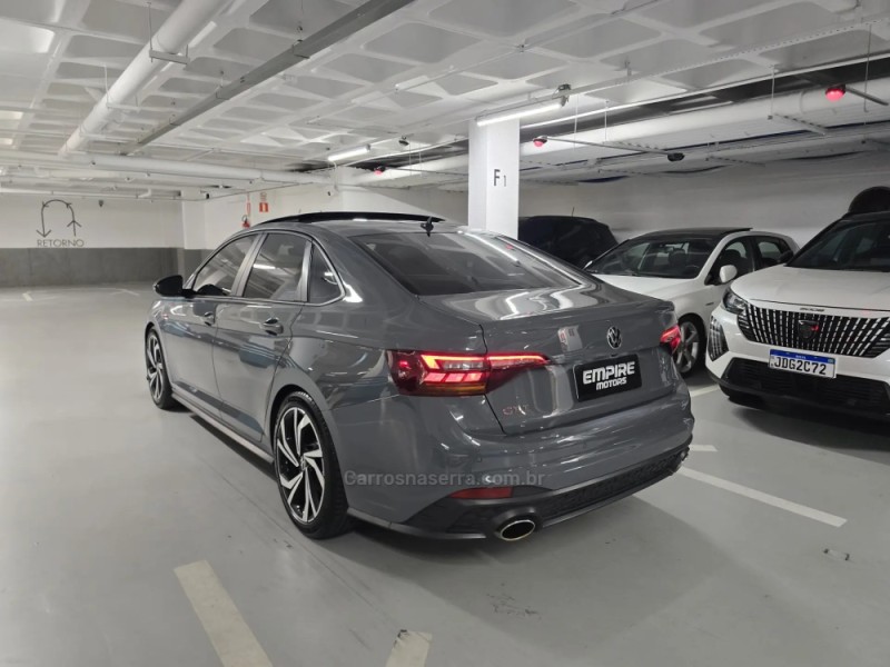 JETTA 2.0 16V TSI GLI 350 GASOLINA 4P AUTOMÁTICO - 2024 - PORTO ALEGRE