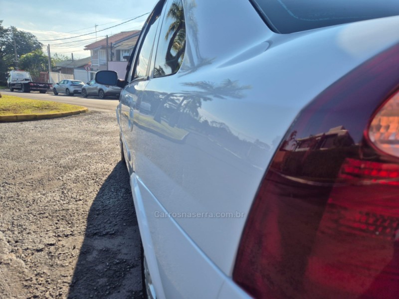 CORSA 1.4 MPFI PREMIUM SEDAN 8V FLEX 4P MANUAL - 2008 - SãO LEOPOLDO