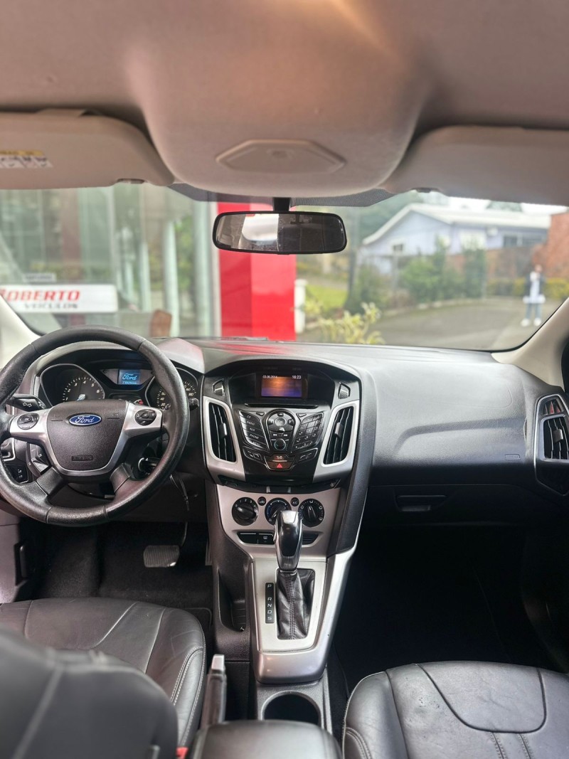 FOCUS 1.6 SE HATCH 16V FLEX 4P AUTOMÁTICO - 2015 - BENTO GONçALVES