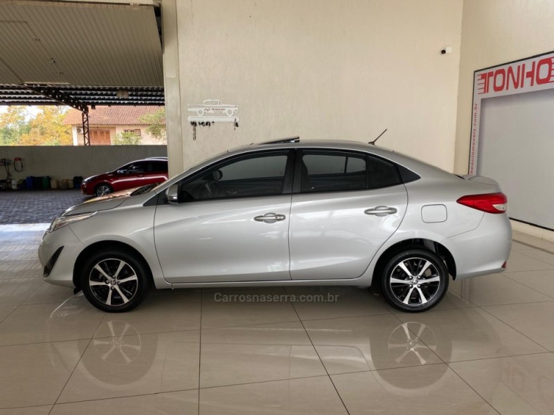 YARIS  - 2020 - LAJEADO